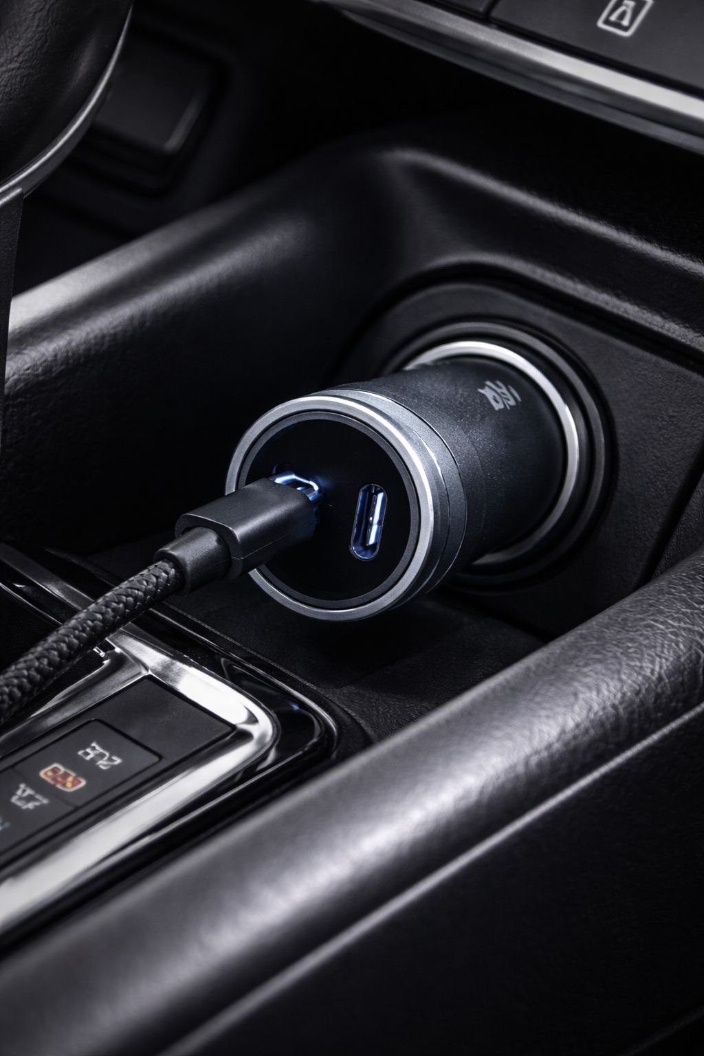 Car Charger - image 4